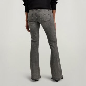 3301 Utsvängda Jeans