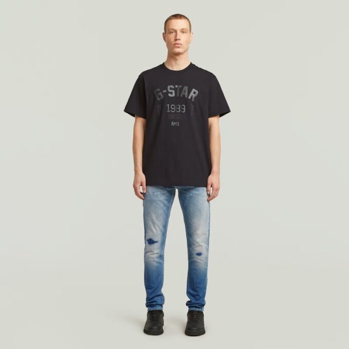 89 Back Graphic Loose T-shirt 89 Back Graphic Loose T-shirt