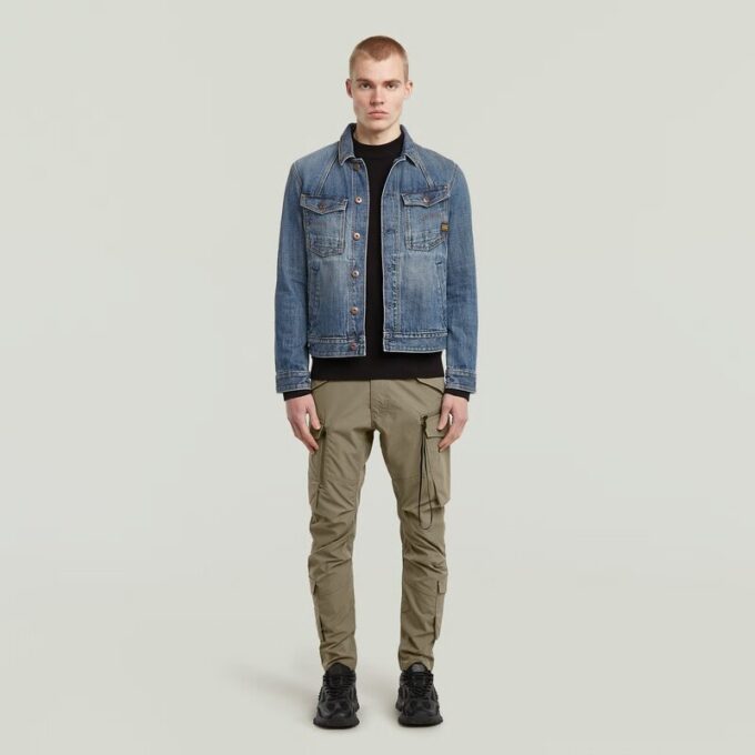 A-linjeformad smal jacka A-linjeformad smal jacka