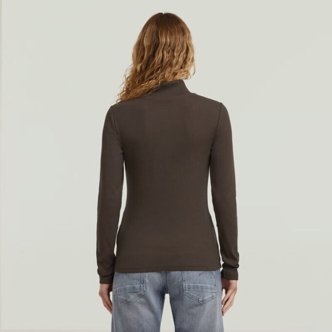 A-linjeformad smal ribbad t-shirt med mockupmönster A-linjeformad smal ribbad t-shirt med mockupmönster