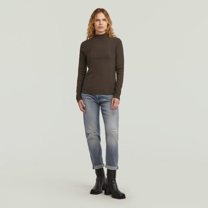 A-linjeformad smal ribbad t-shirt med mockupmönster A-linjeformad smal ribbad t-shirt med mockupmönster