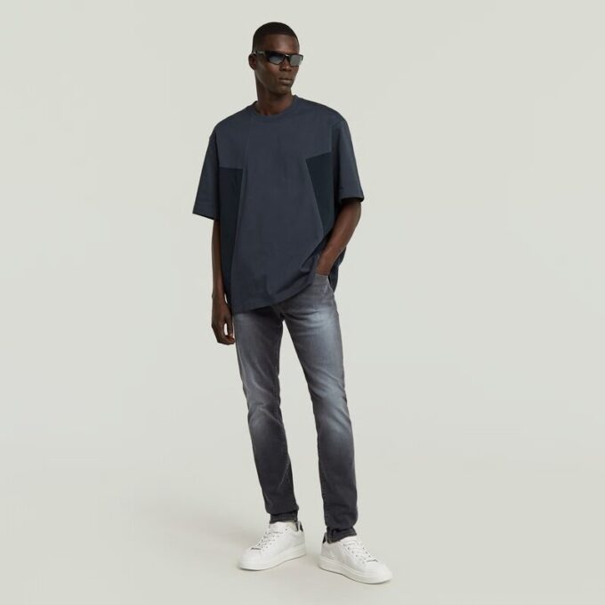 A-linjeformad vävd mix-t-shirt med boxig passform