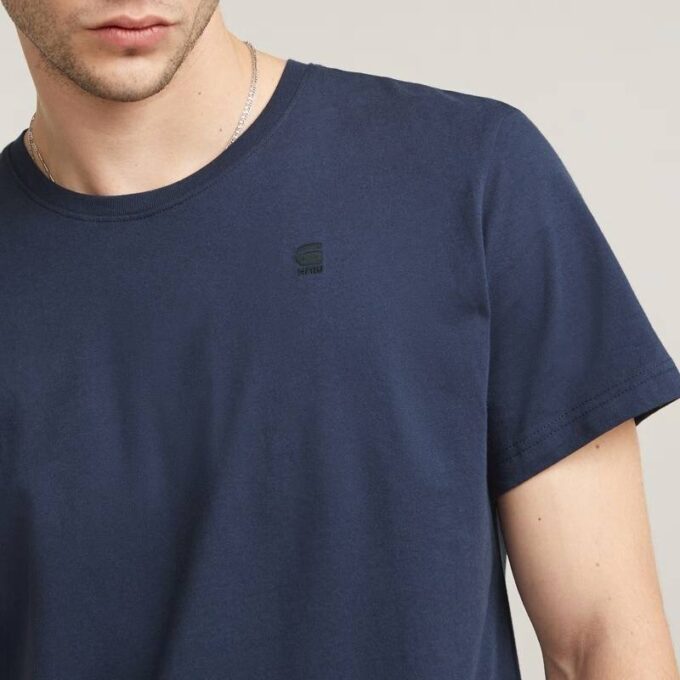 Base-S T-shirt