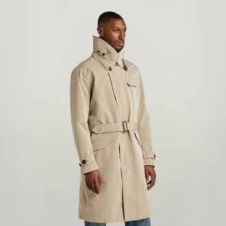 Bältad trench