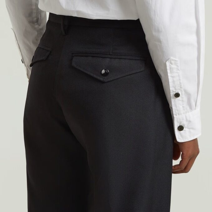Bowey Plisserad Chino