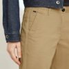 Bronson Chino med medelhög midja Bronson Chino med medelhög midja