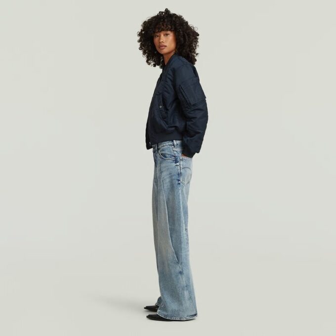 Contor 3D-jeans med breda veck Contor 3D-jeans med breda veck