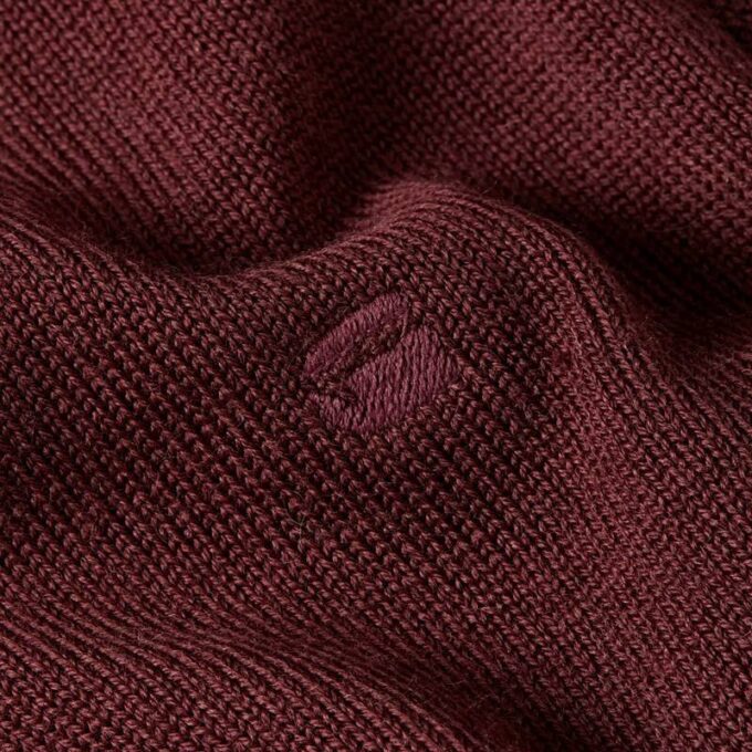 Core Turtle Slim Knit Core Turtle Slim Knit
