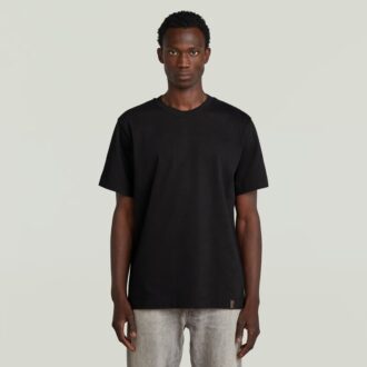Essential T-shirt Essential T-shirt