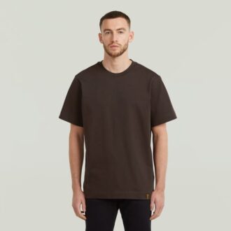 Essential T-shirt Essential T-shirt