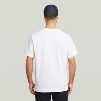 Essential T-shirt Essential T-shirt