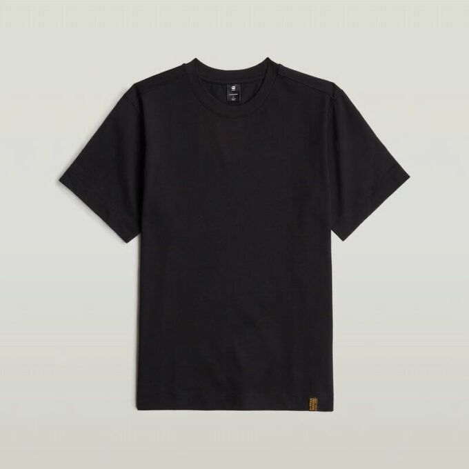 Essential T-shirt Essential T-shirt