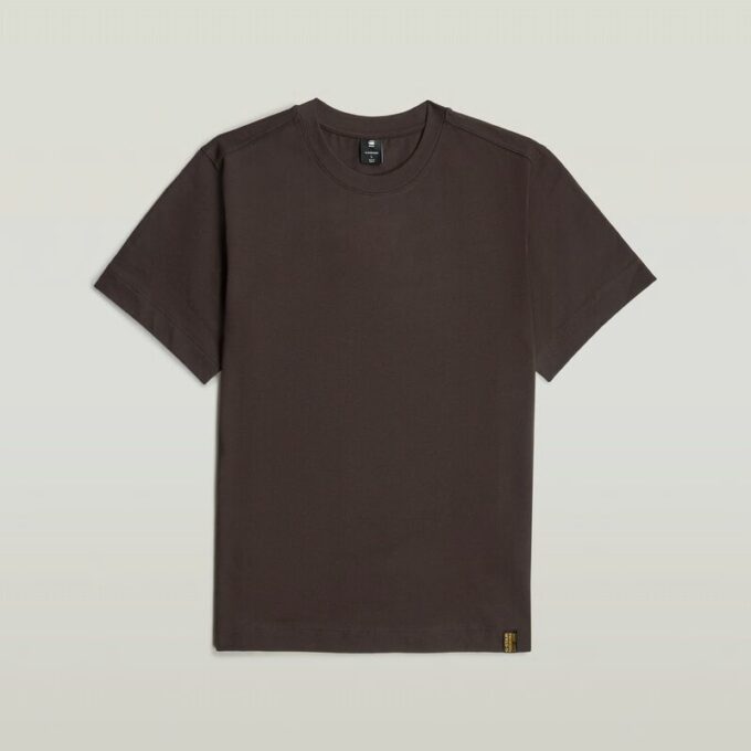 Essential T-shirt Essential T-shirt