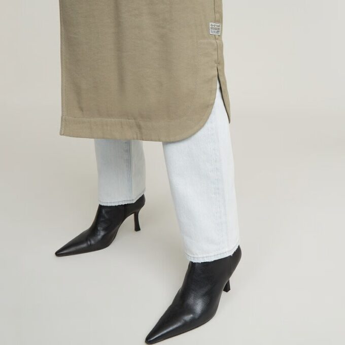 Flytande trenchcoat Flytande trenchcoat
