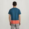 Färgblock RAW. T-shirt Färgblock RAW. T-shirt
