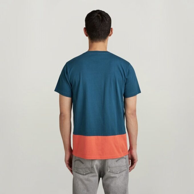 Färgblock RAW. T-shirt Färgblock RAW. T-shirt