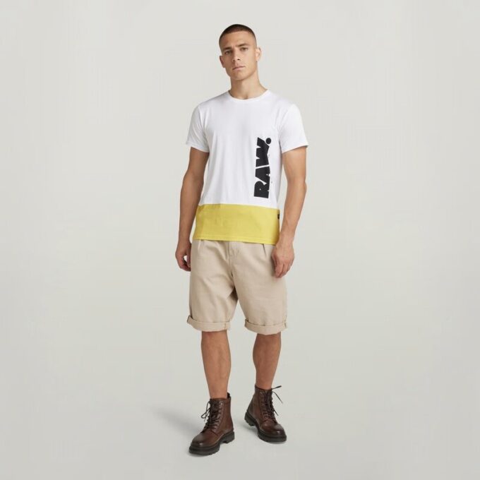 Färgblock RAW. T-shirt Färgblock RAW. T-shirt