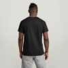 Grafisk ribbad t-shirt