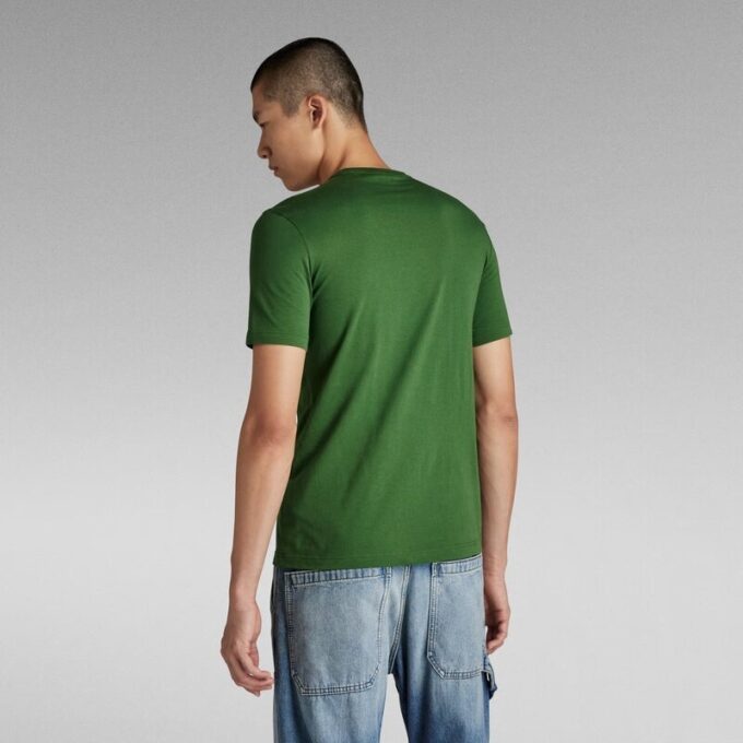 Graphic 6 T-shirt med smal passform Graphic 6 T-shirt med smal passform