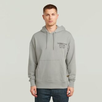Hoodie med grafisk baksida Hoodie med grafisk baksida