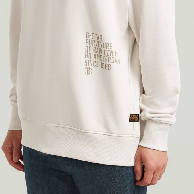 Hoodie med grafisk baksida Hoodie med grafisk baksida