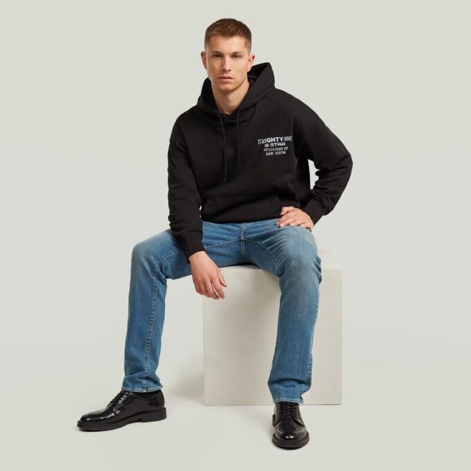Hoodie med grafisk baksida Hoodie med grafisk baksida