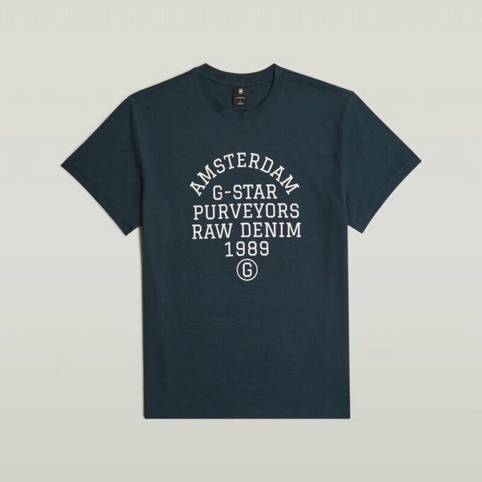 Leverantörer Graphic T-shirt Leverantörer Graphic T-shirt