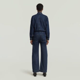 Lös jumpsuit med skärp i 3D