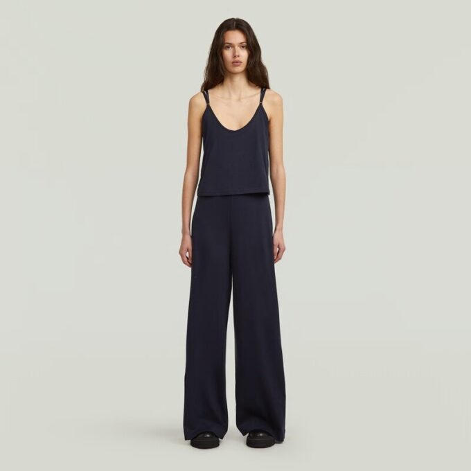 Lös jumpsuit med spaghettiband Lös jumpsuit med spaghettiband