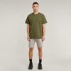 Lös t-shirt med sömdetalj Lös t-shirt med sömdetalj