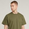 Lös t-shirt med sömdetalj Lös t-shirt med sömdetalj
