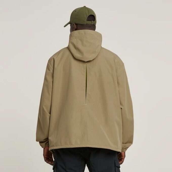 Lätt sportig anorak