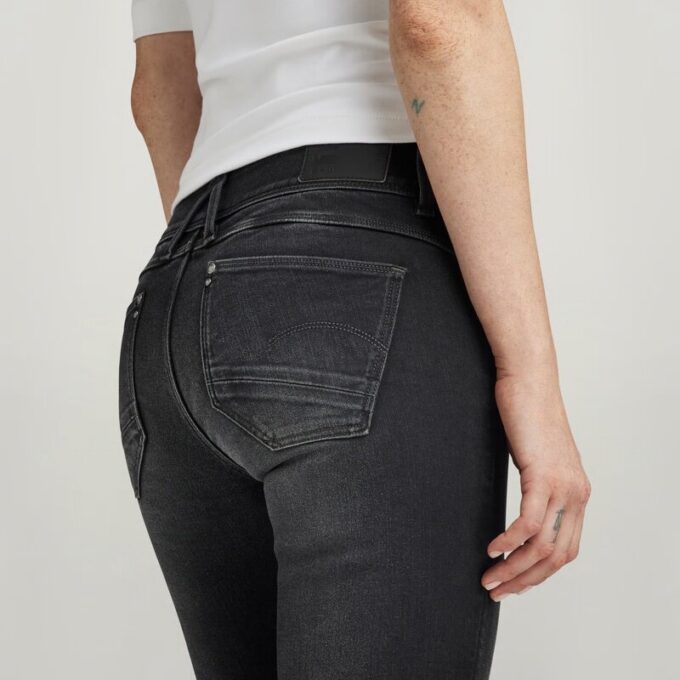 Lynn Mid Skinny Jeans