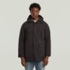 Parkas med flera fickor och vadderad jacka Parkas med flera fickor och vadderad jacka