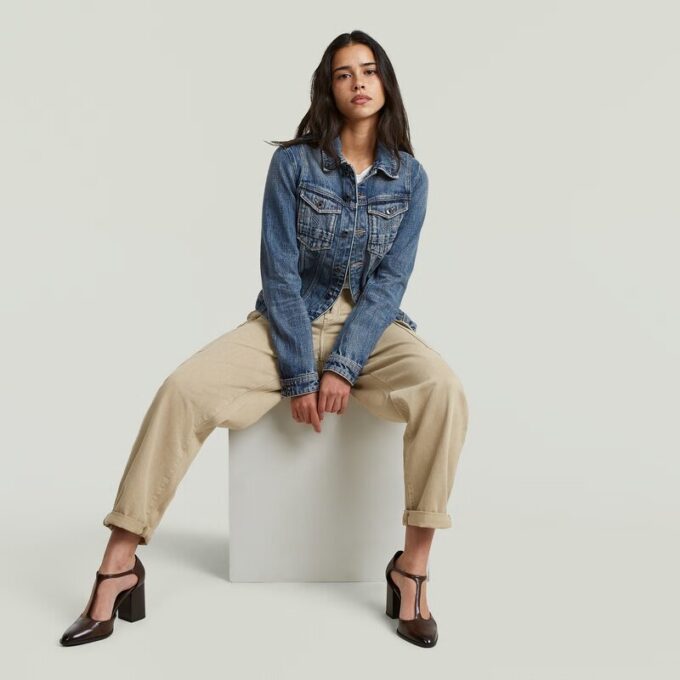 Plisserad avsmalnande cargo chino