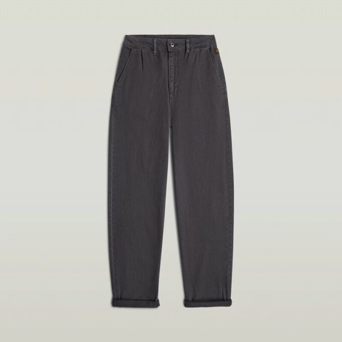 Plisserad avsmalnande chino