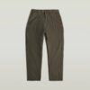 Plisserad chino med avsmalnande passform Plisserad chino med avsmalnande passform