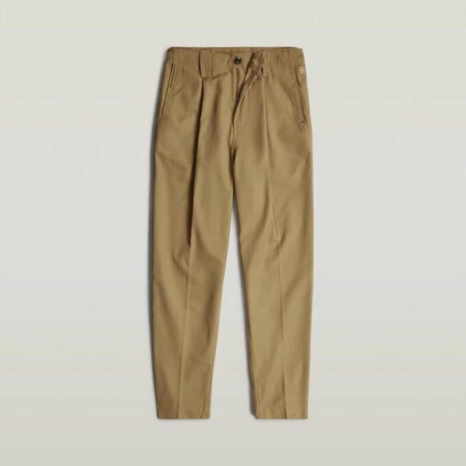 Plisserad chino med avsmalnande passform Plisserad chino med avsmalnande passform