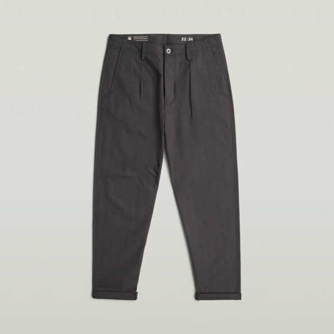 Plisserad chino med avsmalnande passform Plisserad chino med avsmalnande passform