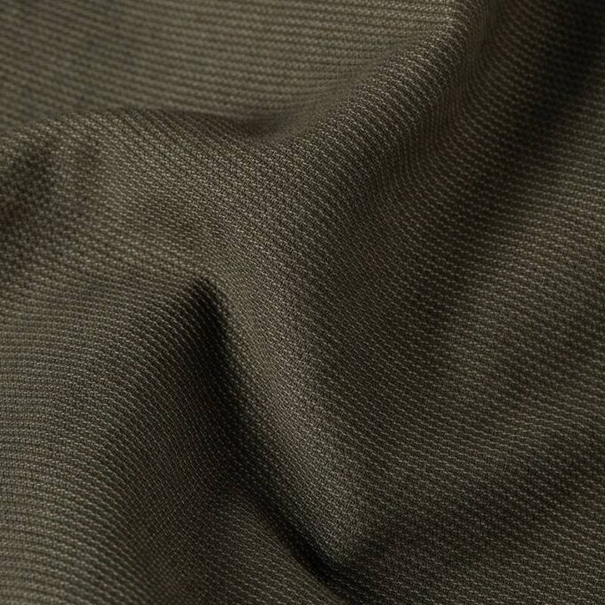 Plisserad chino med avsmalnande passform Plisserad chino med avsmalnande passform