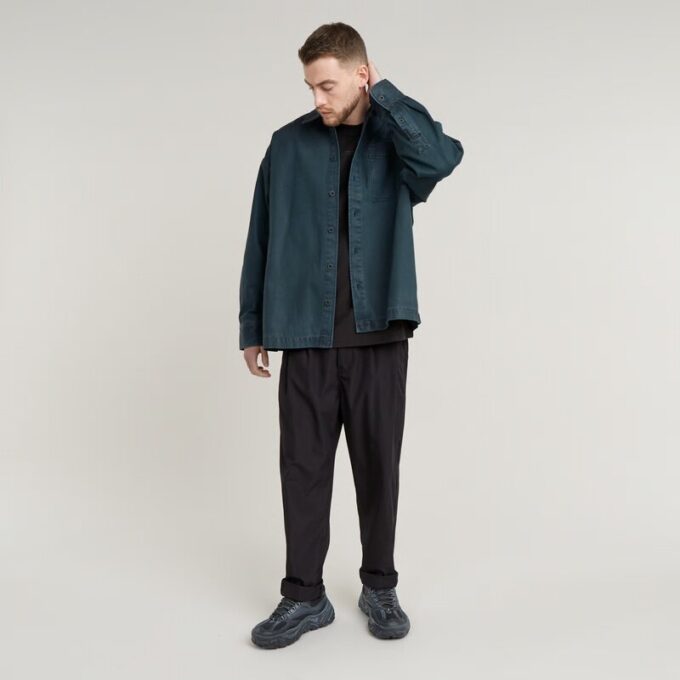 Plisserad Tech Chino Avslappnad