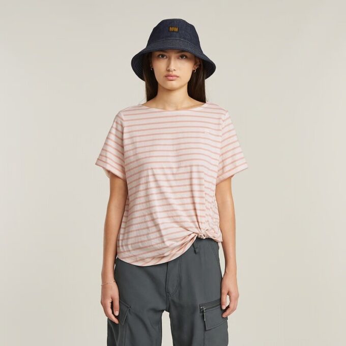 Randig knut-t-shirt Randig knut-t-shirt