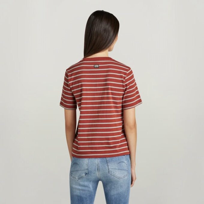 Randig liten grafisk t-shirt Randig liten grafisk t-shirt
