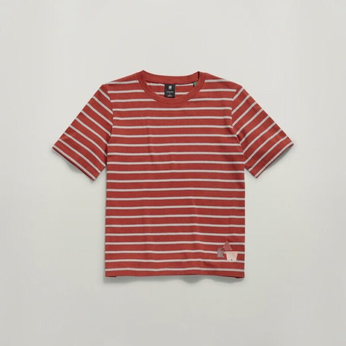 Randig liten grafisk t-shirt Randig liten grafisk t-shirt