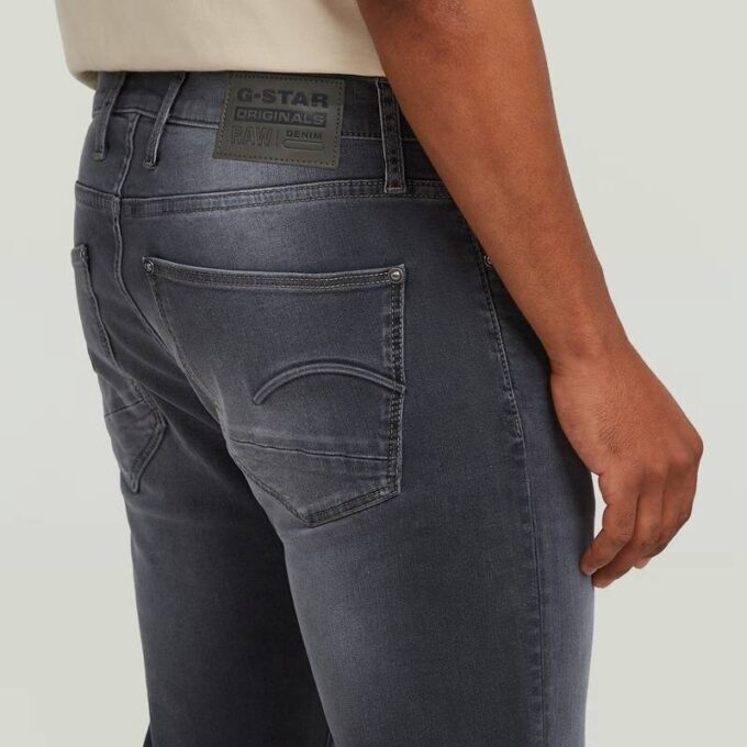 Revend FWD Skinny Jeans