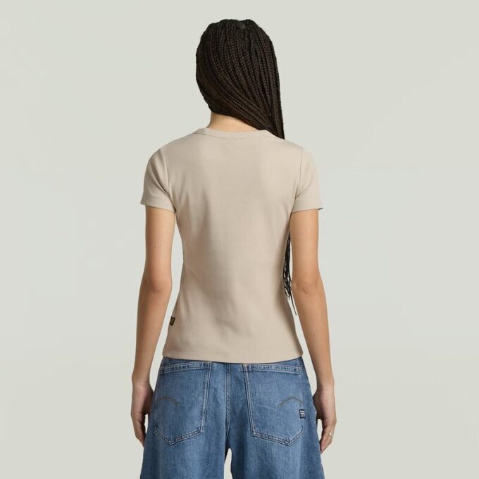 Ribbad t-shirt med ärm Ribbad t-shirt med ärm