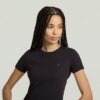 Ribbad t-shirt med ärm Ribbad t-shirt med ärm
