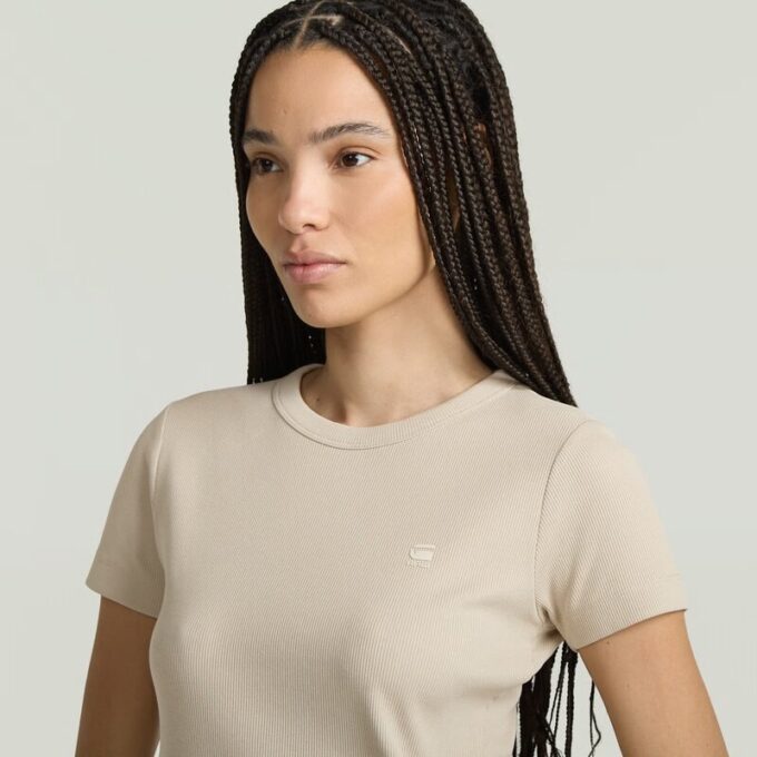 Ribbad t-shirt med ärm Ribbad t-shirt med ärm