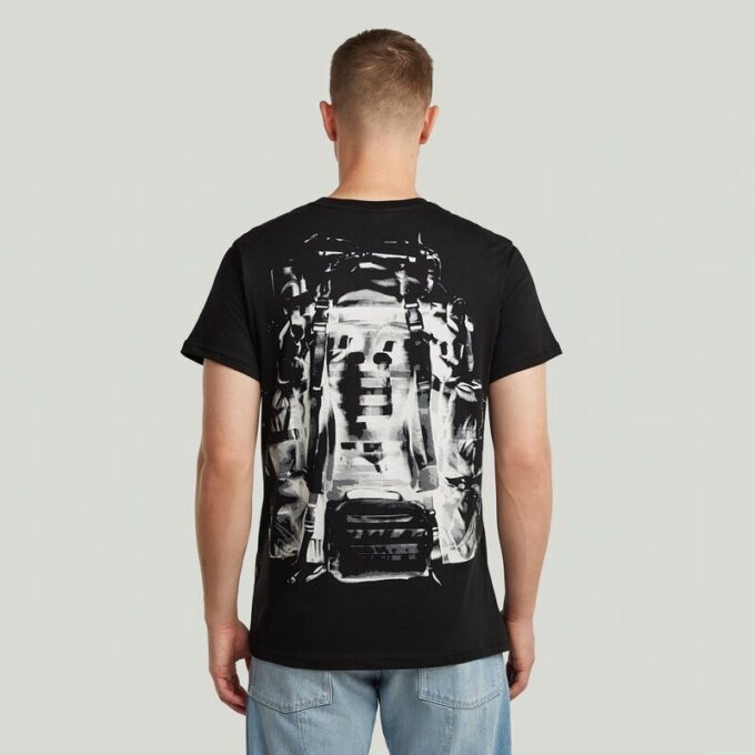 Ryggsäck med grafisk t-shirt Ryggsäck med grafisk t-shirt