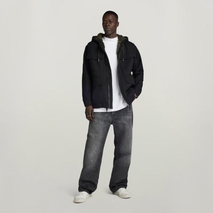 Sherpajacka med huva Sherpajacka med huva